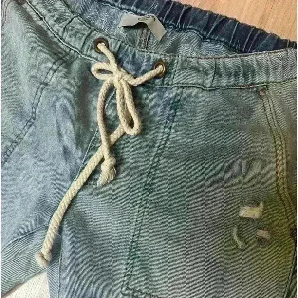 One Teaspoon Shabbies Drawstring Boyfriend Jeans Size M 🩵 - Picture 3 of 6